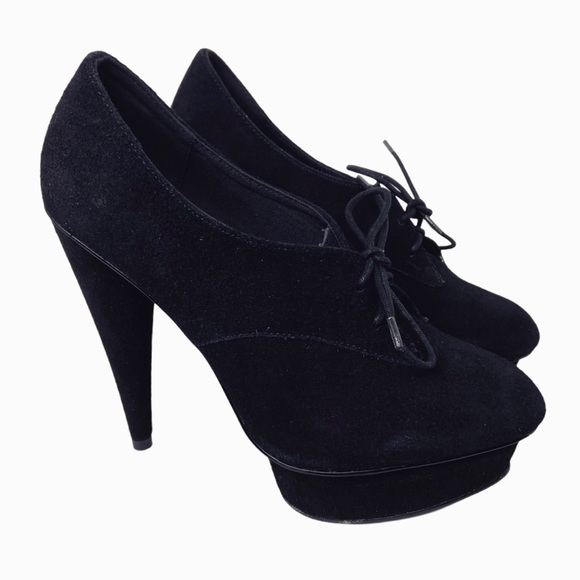 Steve Madden Shoes - Steve Madden Black Suede Platform Oxfords Heels